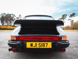1985 Porsche 911-15